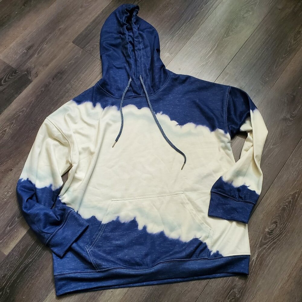 Blue & White Tie Dye Ombre Hoodie size XL